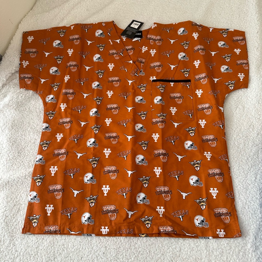 University of Texas Longhorns Scrub Duds scrub top